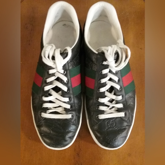 Gucci Other - Authentic Men's Gucci GG Black  Stripe Leather Green And Red Sneakers